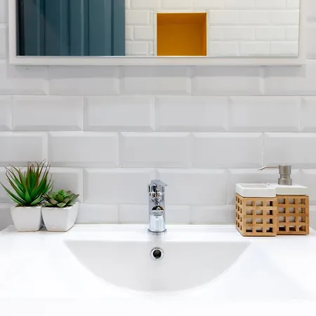 Kuia En El Centro De Al Lado Del Metro Apartament Barakaldo